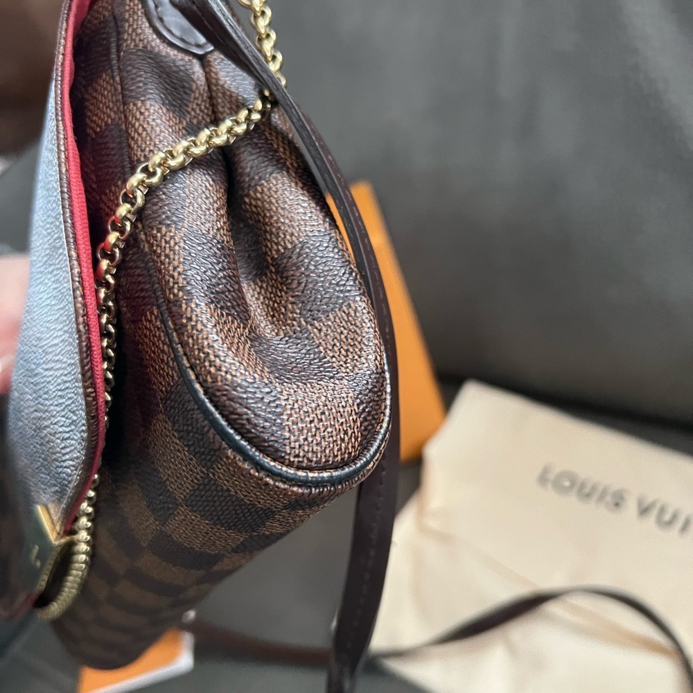 Louis Vuitton Favorite MM Damier Ebene - Picture 9 of 13